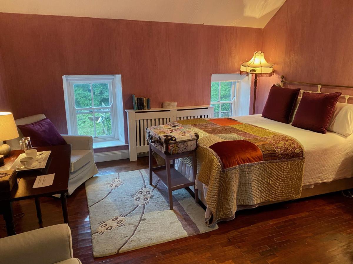 Barnabrow Country House Killinagh ภายนอก รูปภาพ