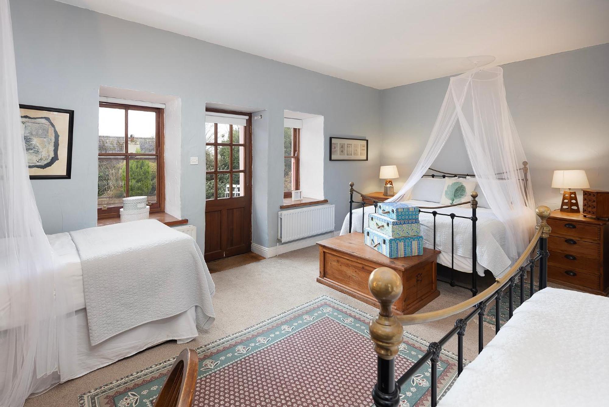 Barnabrow Country House Killinagh ภายนอก รูปภาพ